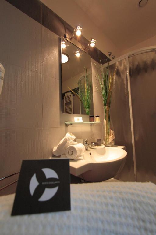 Hotel Fiera ريميني الغرفة الصورة
